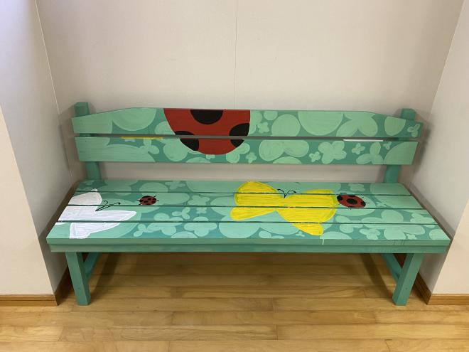 bench_butterfly