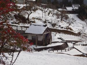 冬の佛隆寺