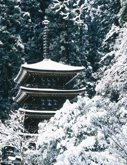 雪景色「室生寺」